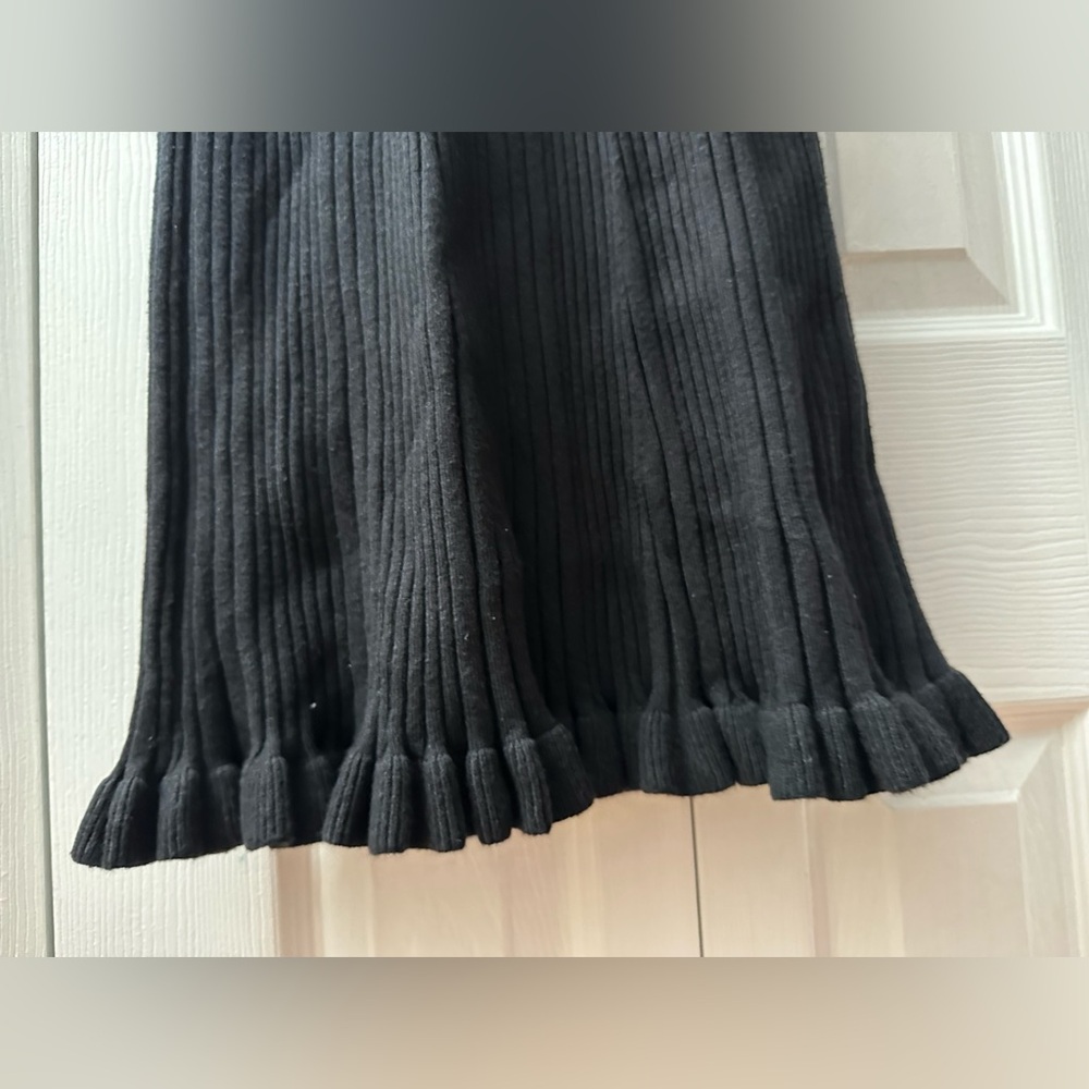 Ribbed knit midi dress - Picture 4 of 11